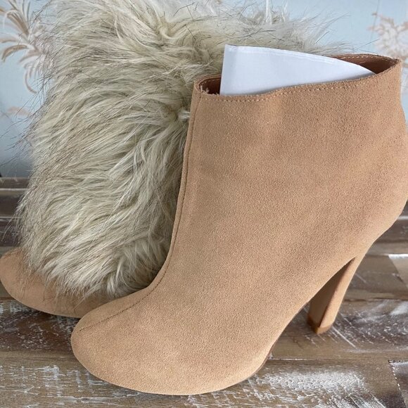 Colin Stuart Shoes - Colin Stuart Removable Faux Fur Ankle Booties Sz 7 1/2